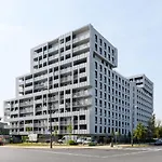 P&o Serviced Soho Factory Apartment