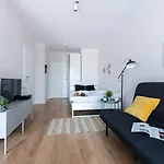 P&o Serviced Soho Factory Apartment