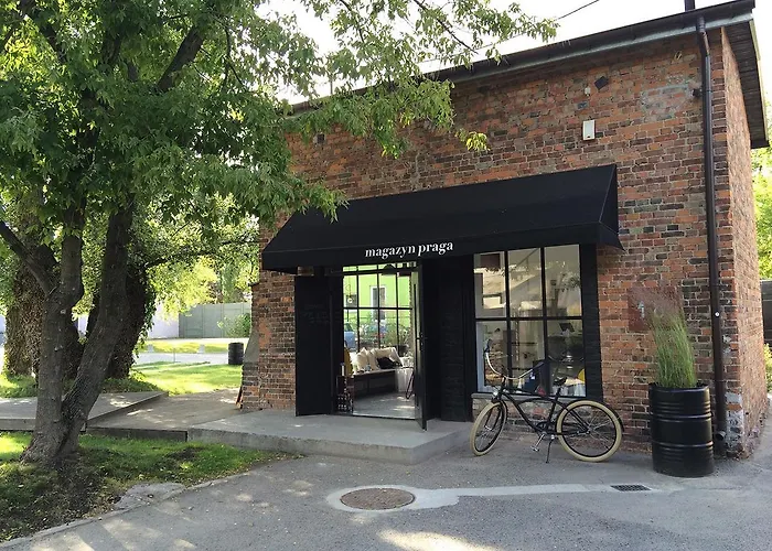 P&o Serviced Soho Factory Apartman Varsó