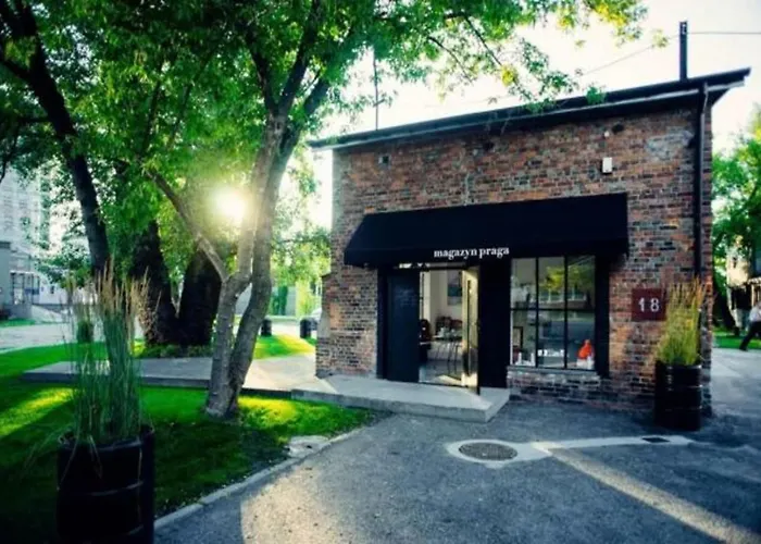 P&o Serviced Soho Factory Apartman Varsó