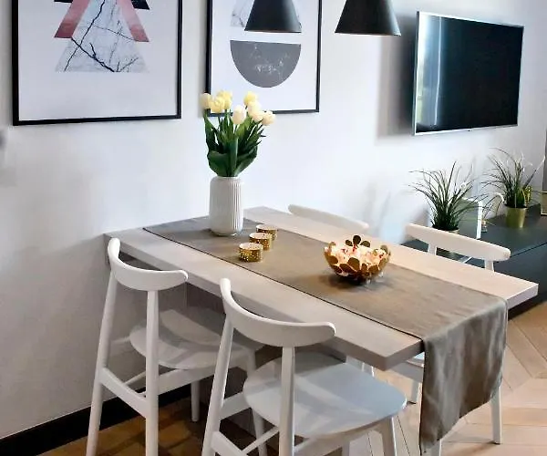 P&o Serviced Soho Factory Apartman *